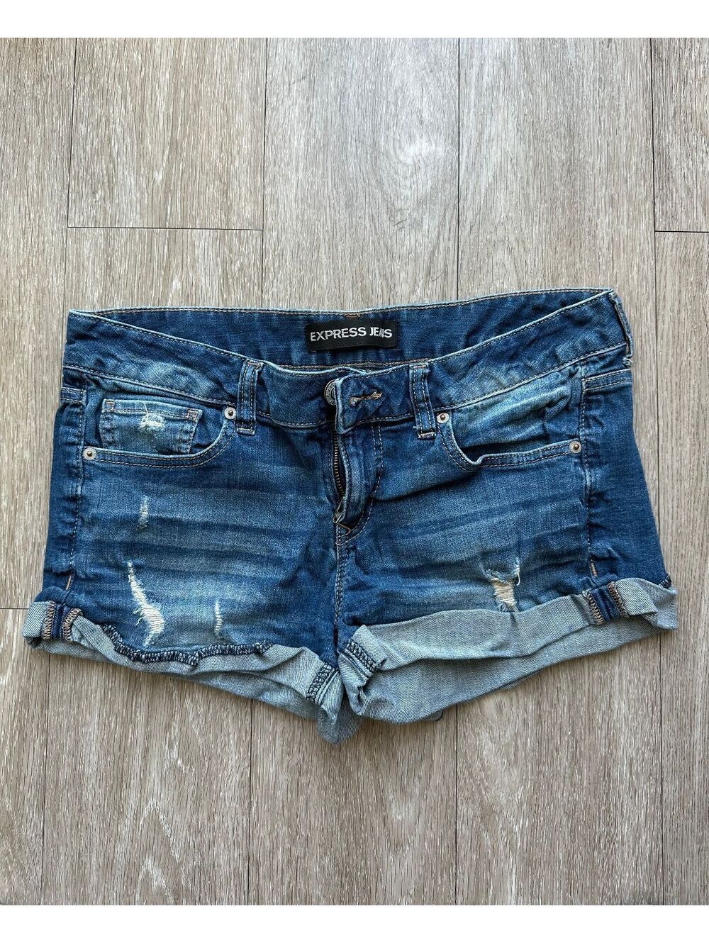Express Women's low rise dark wash demin shorts